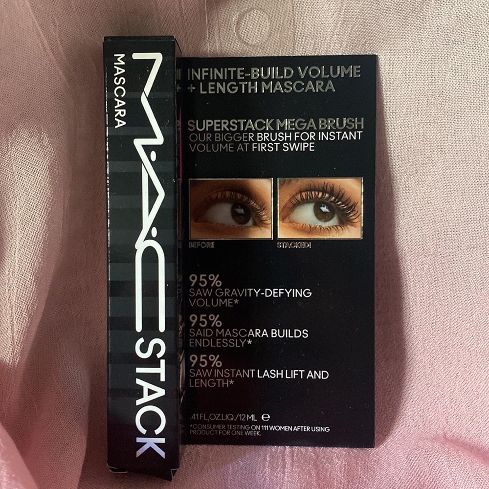 NEW M·A·C Cosmetics Stack Mascara - Picture 11 of 11